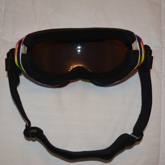 Snow Goggles - Picture 2 of 6